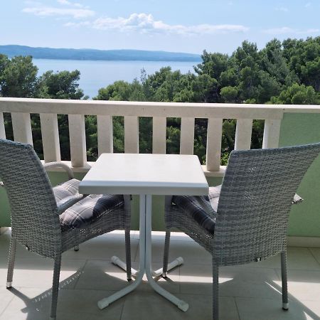 Guesthouse Dominovic Brela Bagian luar foto