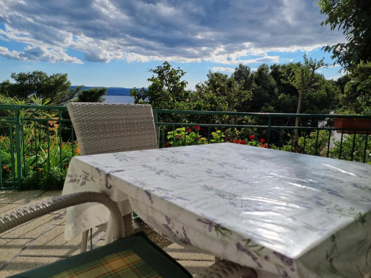 Guesthouse Dominovic Brela Bagian luar foto