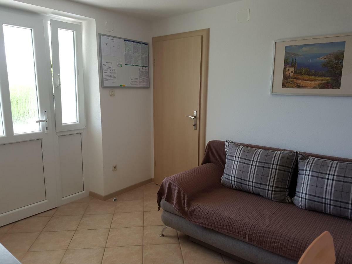 Guesthouse Dominovic Brela Bagian luar foto