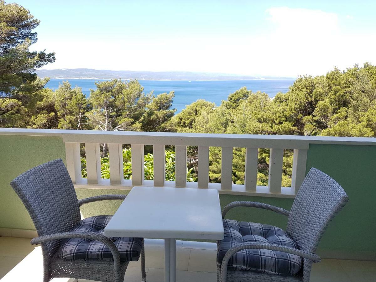 Guesthouse Dominovic Brela Bagian luar foto